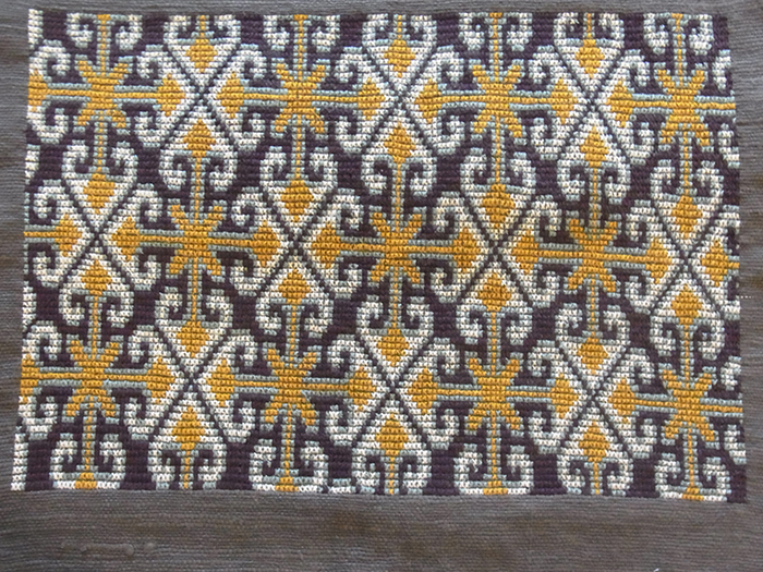 Yao Embroidery L-004