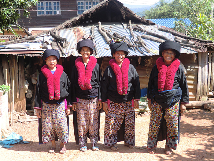 Yao Embroidery